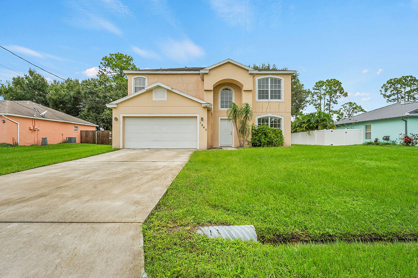 Front at 1965 Southwest Bellevue Avenue, Port St. Lucie, FL 34953, listed by Earhard (Dean) Chung
