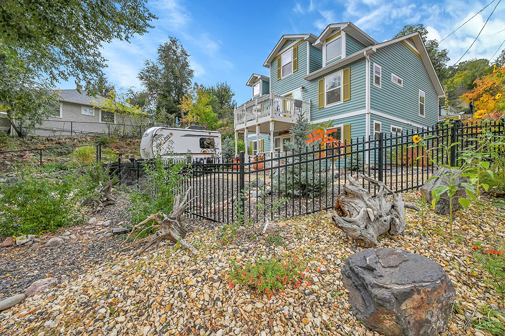Front at 1207 Manitou Avenue, Manitou Springs, CO 80829, listed by Erin Handlin, MLS ID: 9547342