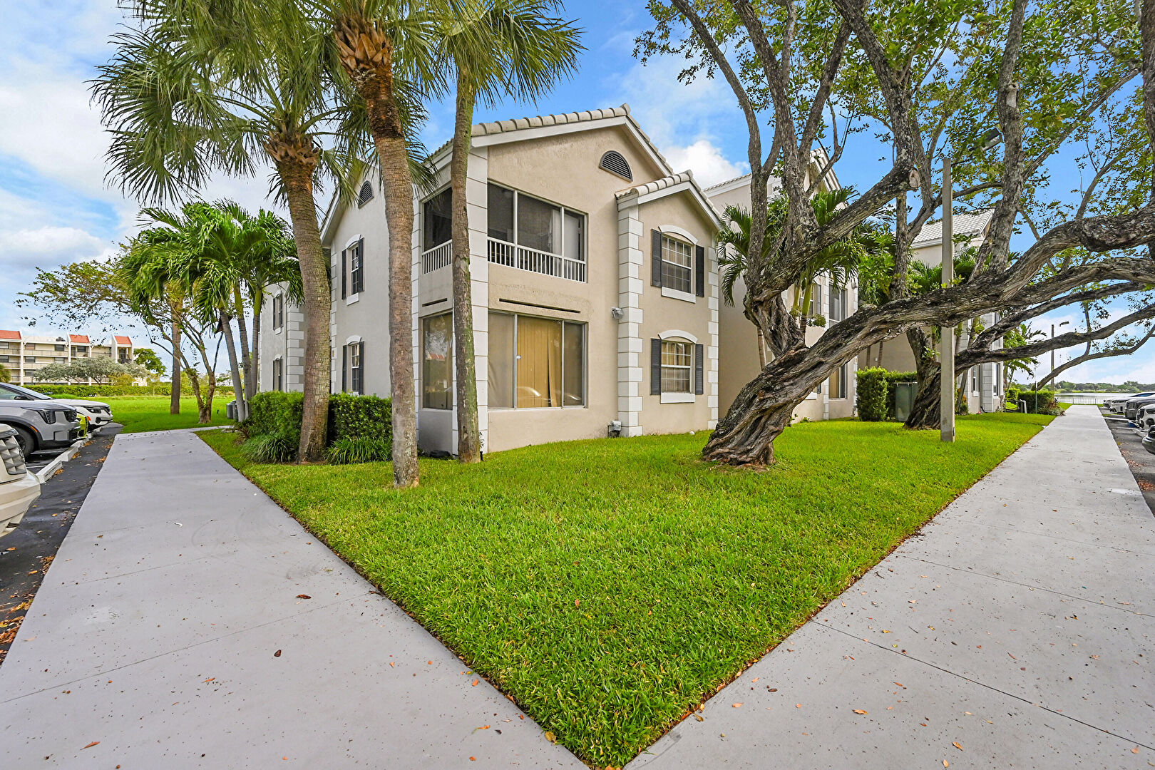 Front at 2841 North Oakland Forest Drive, 106, Oakland Park, FL 33309, listed by Rachael Barach