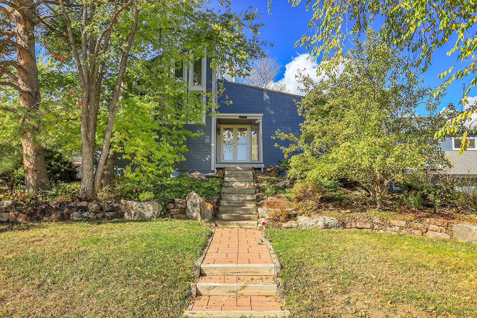 Front at 7275 Quartz Street, Arvada, CO 80007, listed by Eric Johnson