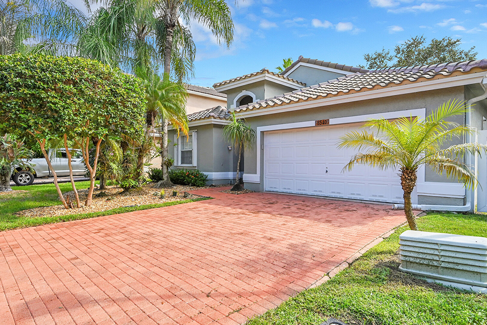 Front at 8540 Northwest 46th Drive, Coral Springs, FL 33067, listed by Laura Sanders, MLS ID: F10529401