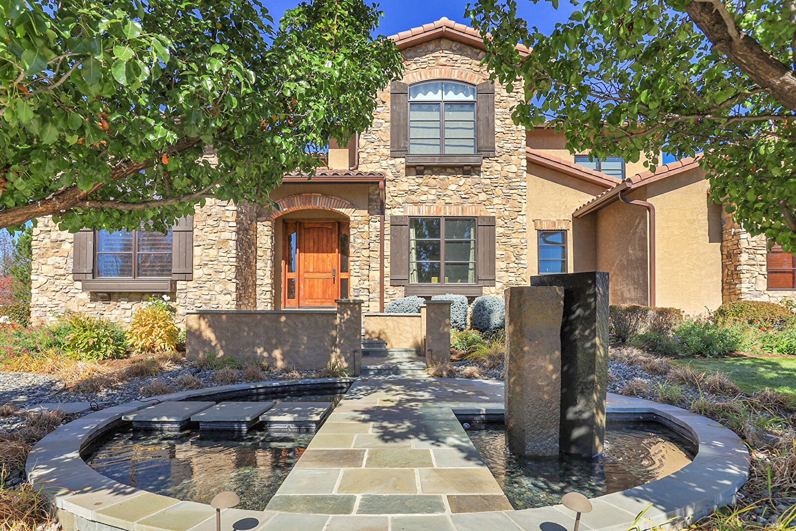 Front at 2889 High Prairie Way, Broomfield, CO 80023, listed by Julie Leins