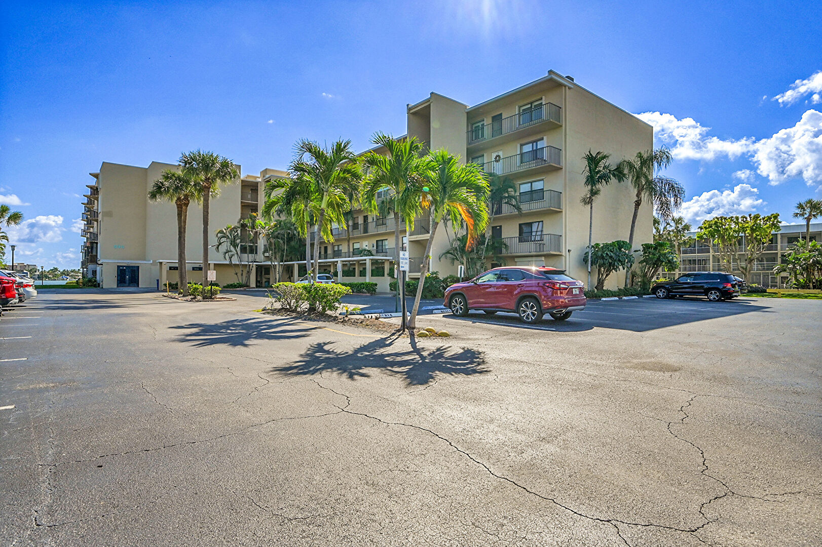 Front at 896 North Federal Highway, Unit 431, Atlantis, FL 33462, listed by Scott Tennell