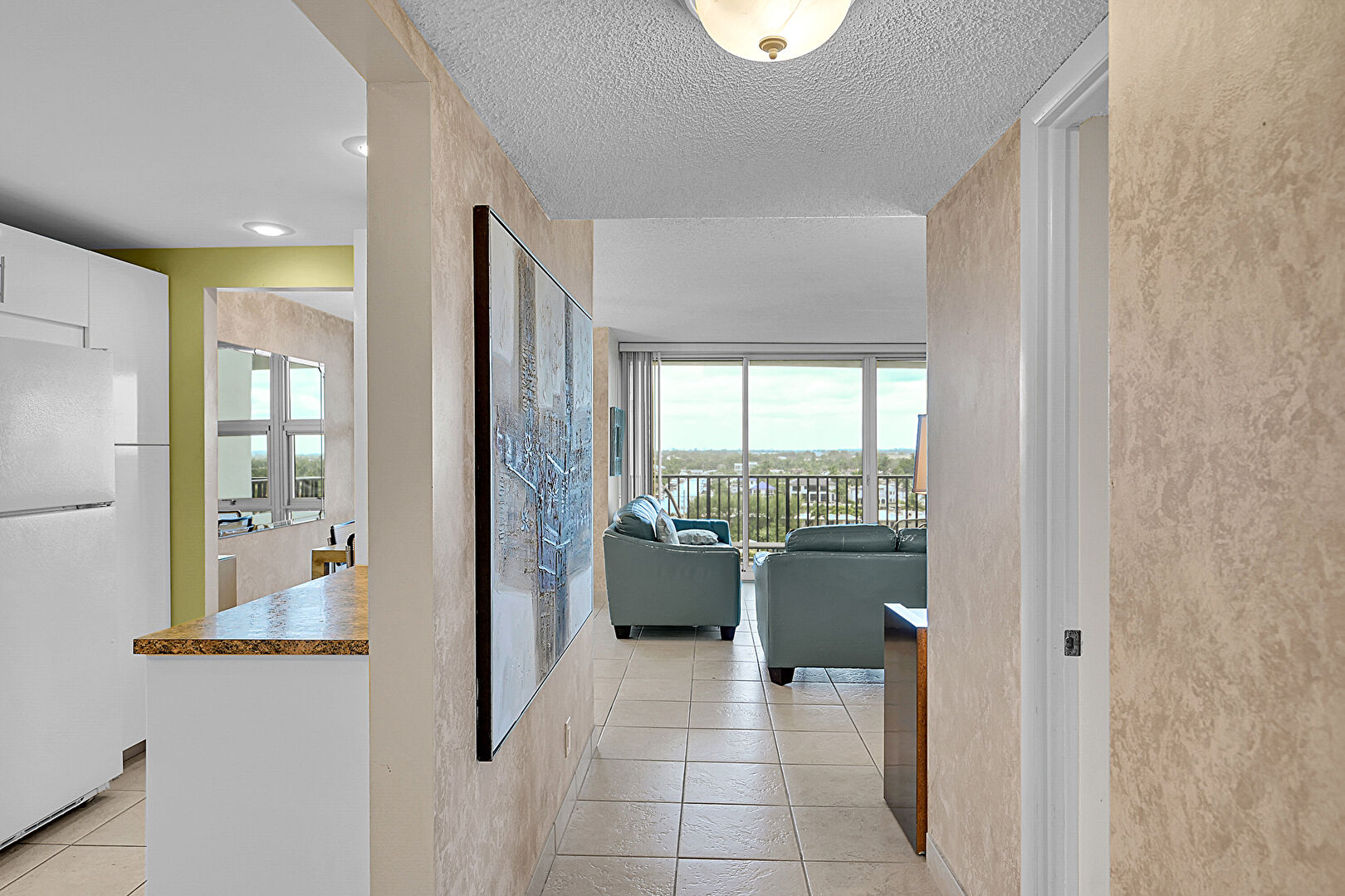Hallway at 531 North Ocean Boulevard, 901, Pompano Beach, FL 33062, listed by Rachael Barach