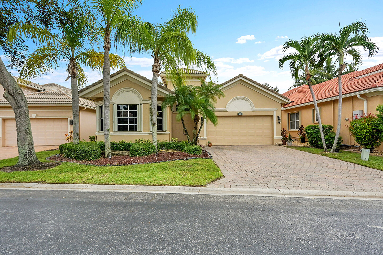 Front at 7200 Veneto Drive, Boynton Beach, FL 33437, listed by Chris Toomey, MLS ID: F10518970