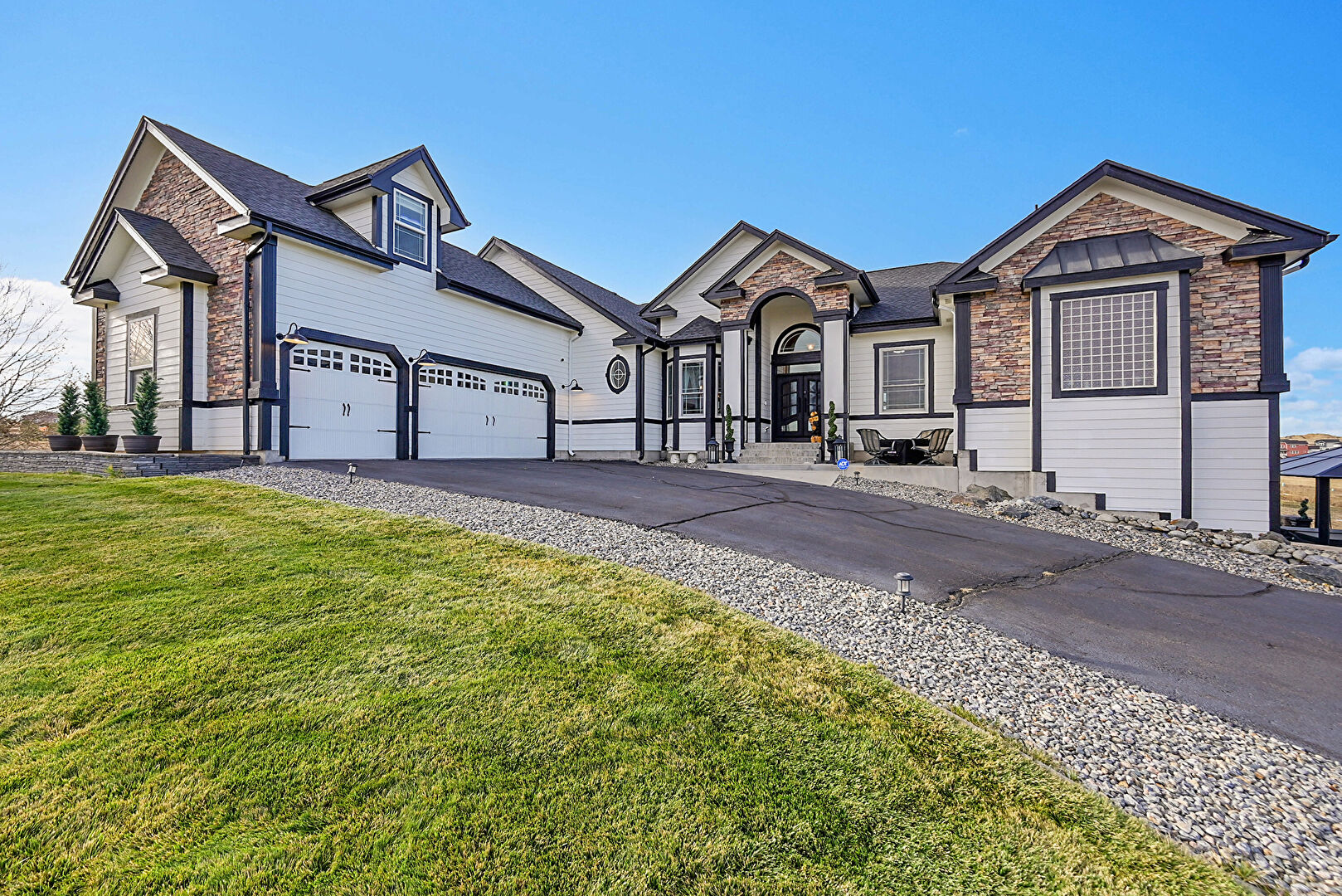 Front at 715 Coyote Trail, Elizabeth, CO 80107, listed by Kristin Frasier