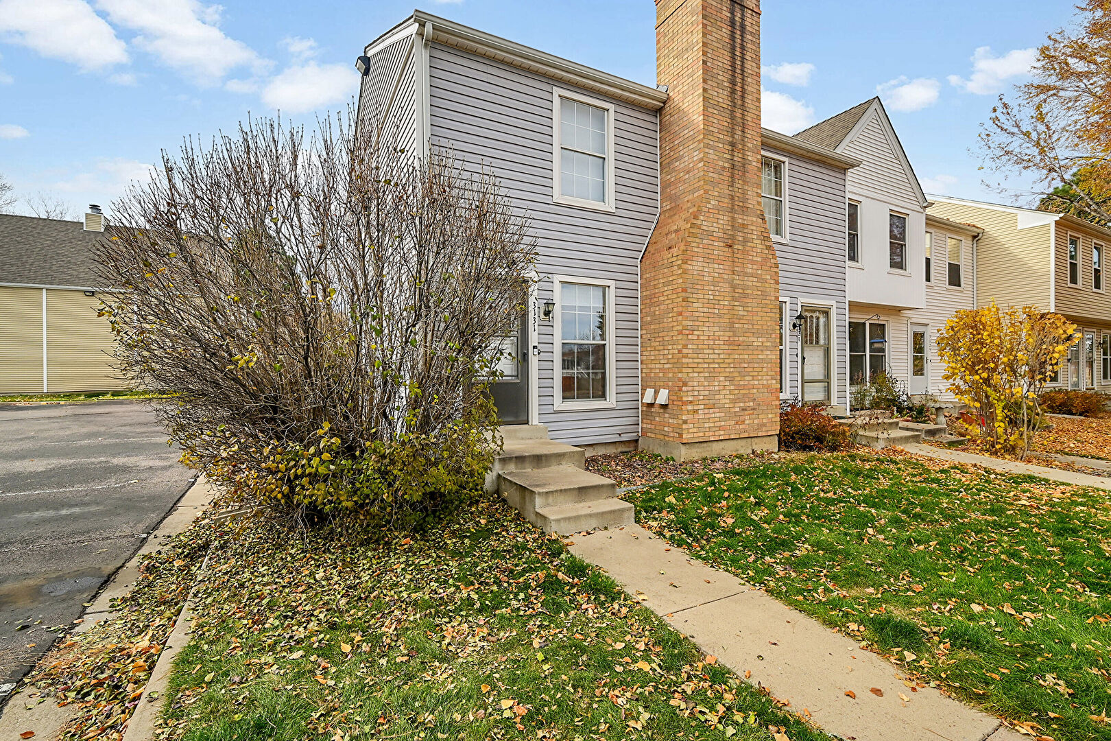 Front at 3131 South Estes Street, Lakewood, CO 80227, listed by Taylor Haas