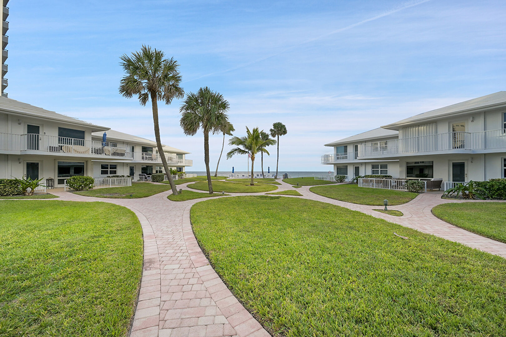 Courtyard at 1530 South Ocean Boulevard, #16, Pompano Beach, FL 33062, listed by Milva Gilluly