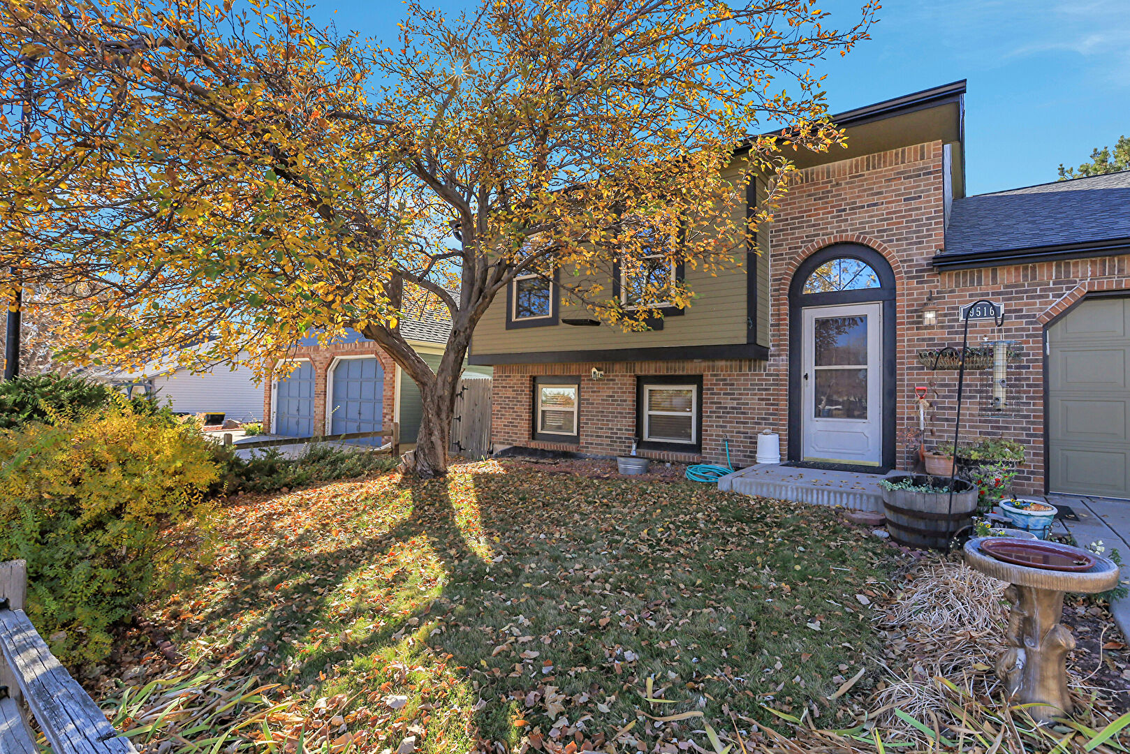 Front at 9516 West Nichols Place, Littleton, CO 80128, listed by Motenia Rose- Deaver, MLS ID: 4949283