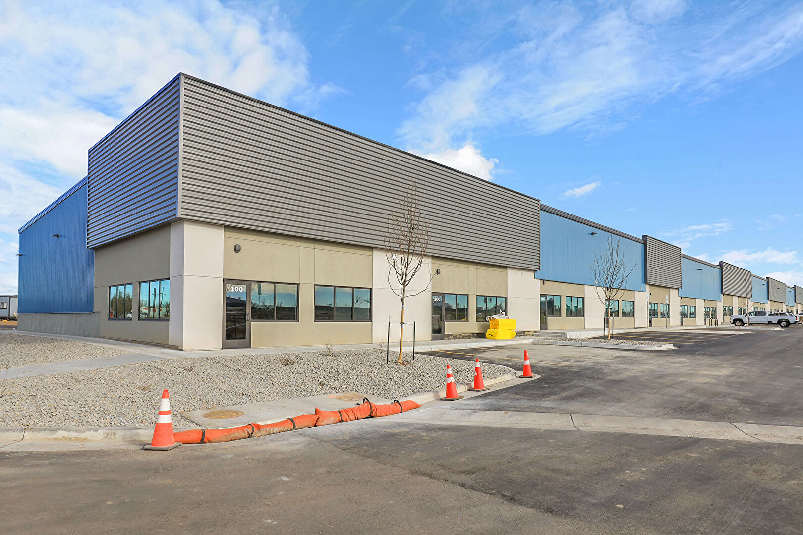 Front at 5200 Oneida Street, Commerce City, CO 80022, listed by jon konuk