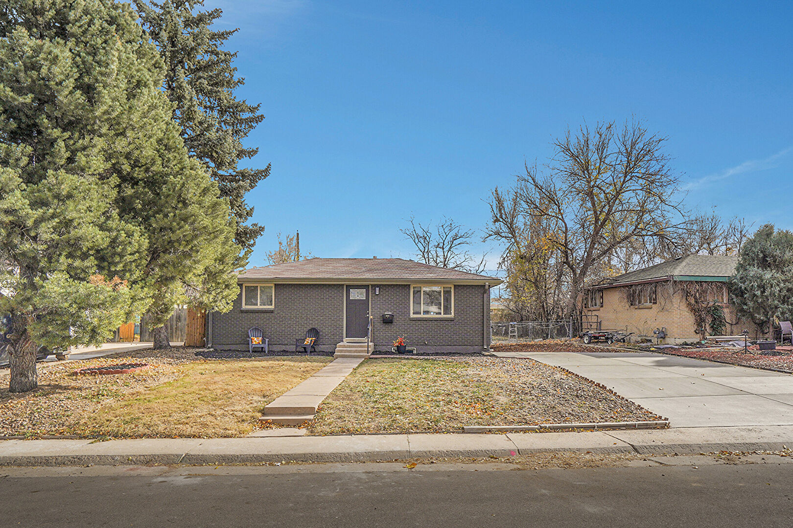 Front at 8856 Hastings Way, Westminster, CO 80031, listed by Matthew Lutz
