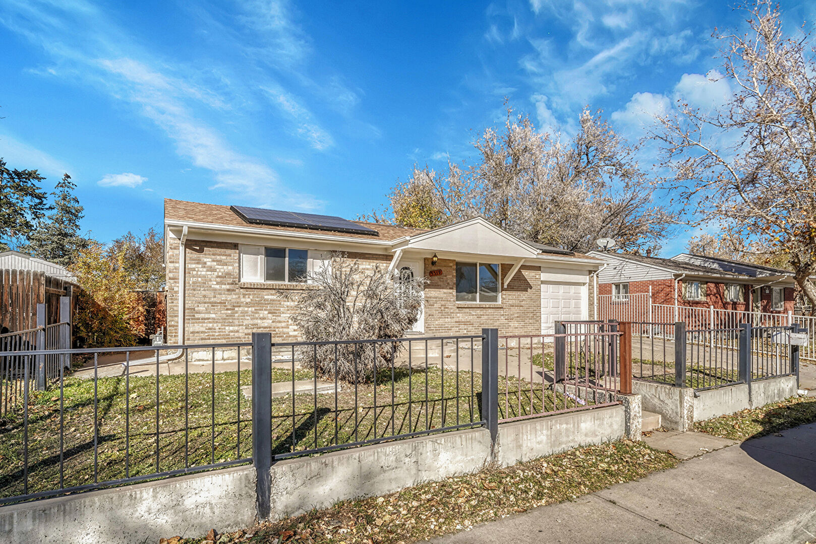 Front at 5519 Tucson Street, Denver, CO 80239, listed by Alonso Garcia