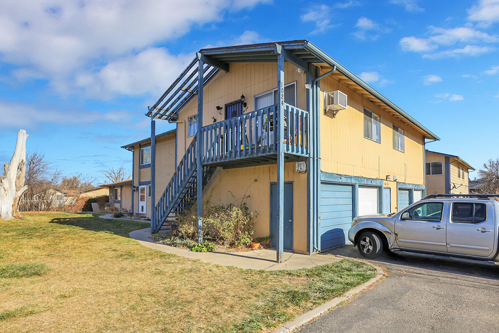 Front at 1020 Coronado Parkway South, Denver, CO 80229, listed by Sean Flanigan