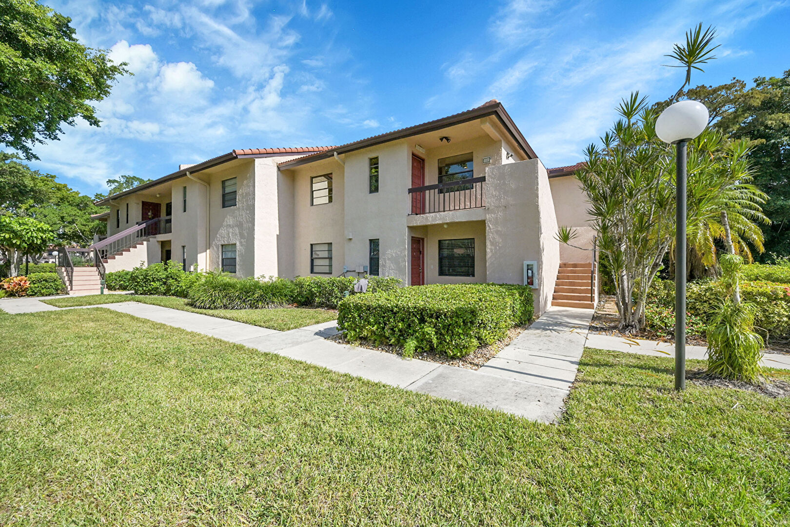 Front of Structure at 9262 Vista Del Lago, 23H, Boca Raton, FL 33428, listed by Robin Yablon, MLS ID: R11141786