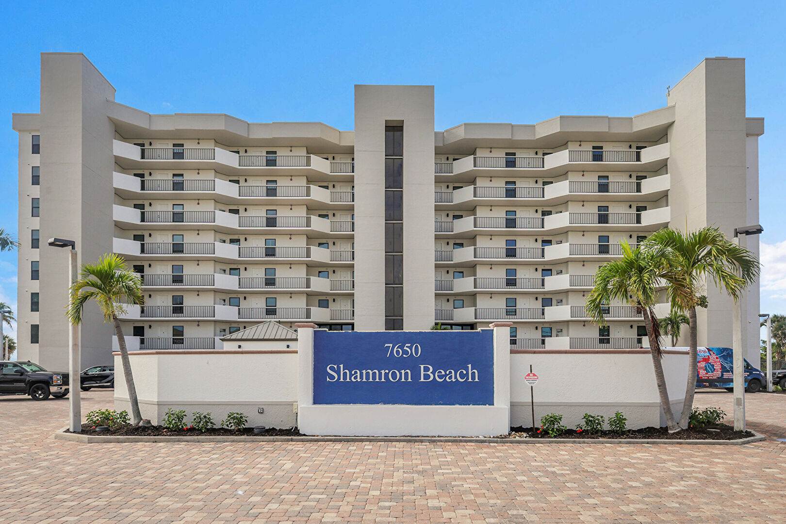 Front at 7650 Estero Boulevard, unit 507, Fort Myers Beach, FL 33931, listed by Brett Crume