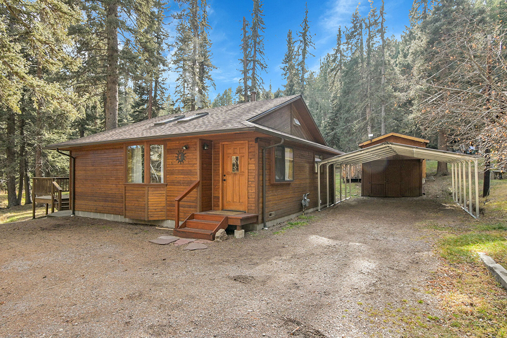 Front at 28192 Shadow Mountain Drive, Conifer, CO 80433, listed by Leigh Ann Jordan