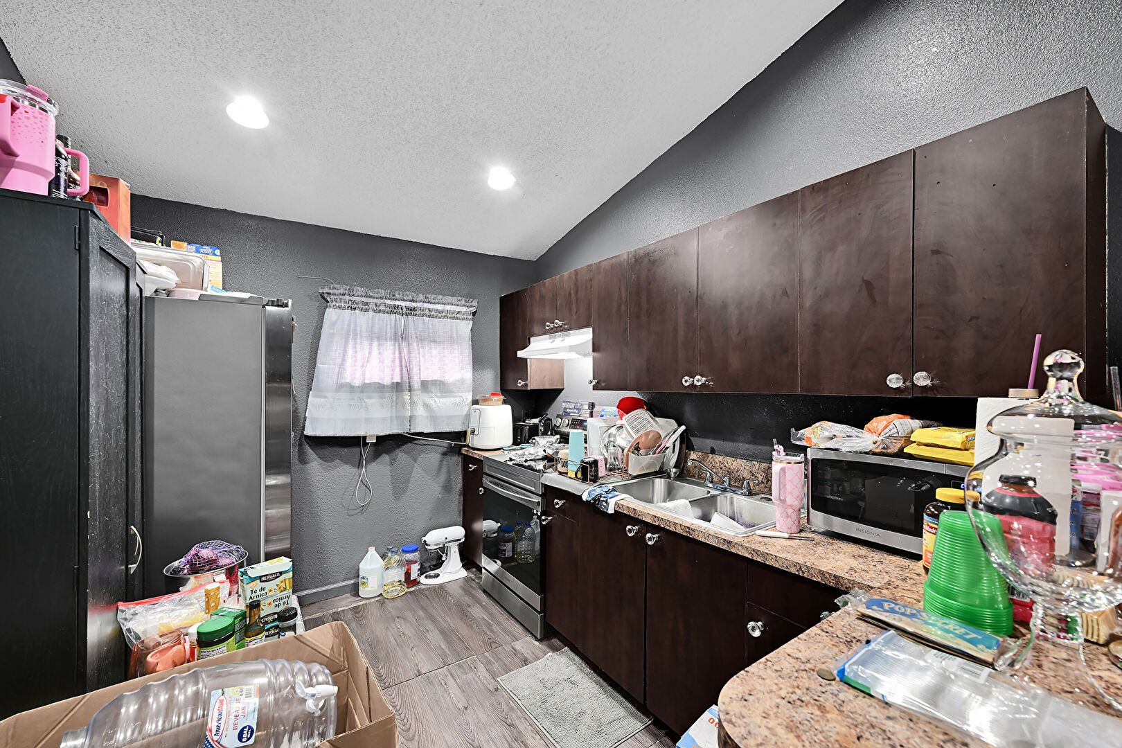 Kitchen at 634 Northwest 15th Avenue, Fort Lauderdale, FL 33311, listed by Pierreline Delva