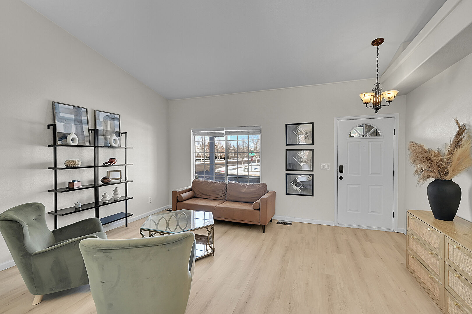 Sitting Room at 20106 e 41st pl, Denver, CO 80249, listed by Yonas Yirdaw