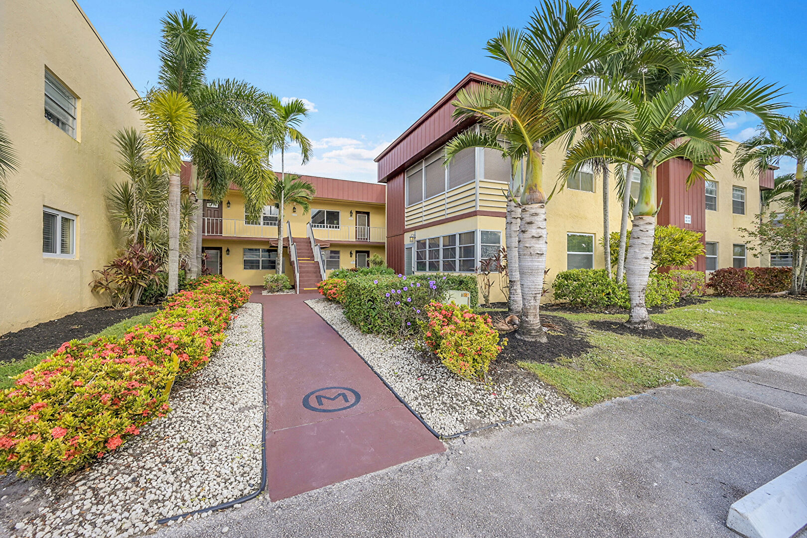 Exterior Entry at 582 Flanders Drive, M, Delray Beach, FL 33484, listed by Rodney  Bezerra