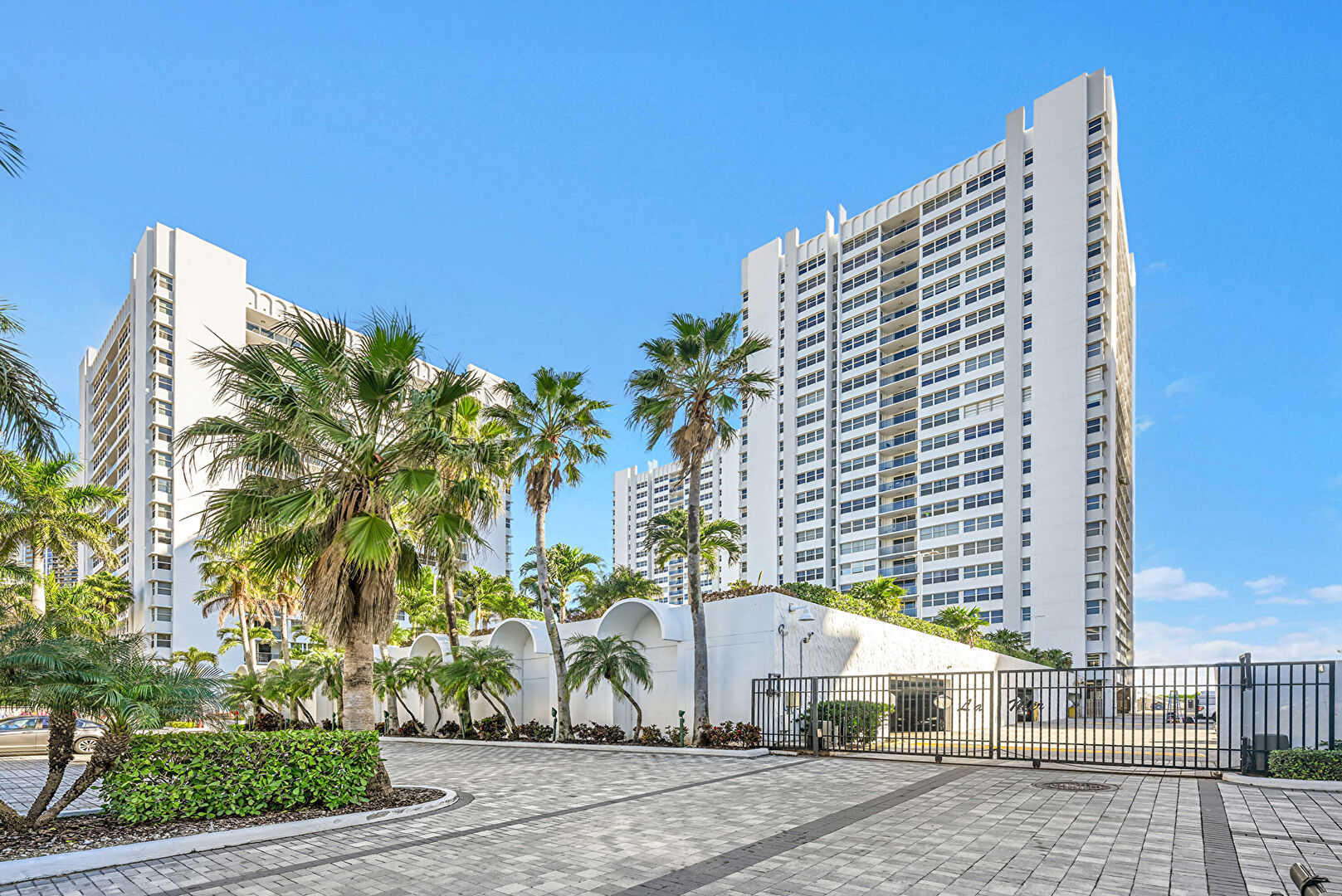 Out Buildings at 1880 S Ocean Drive TS-601, Hallandale Beach, FL 33009, listed by Rafael Monterrey, MLS ID: F10540118