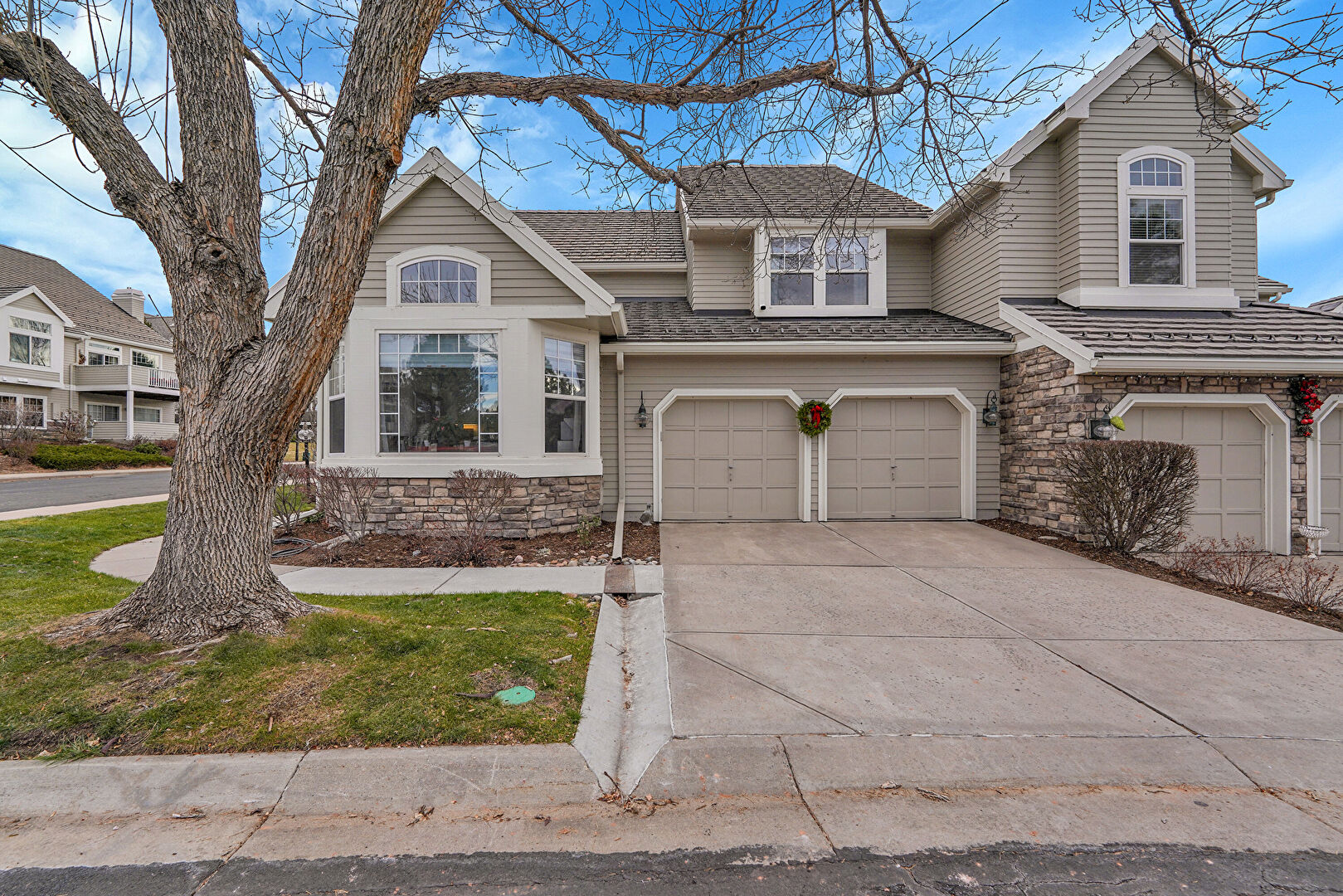 Front at 8292 South Peninsula Drive, Littleton, CO 80120, listed by John Hauschild, MLS ID: 3503054