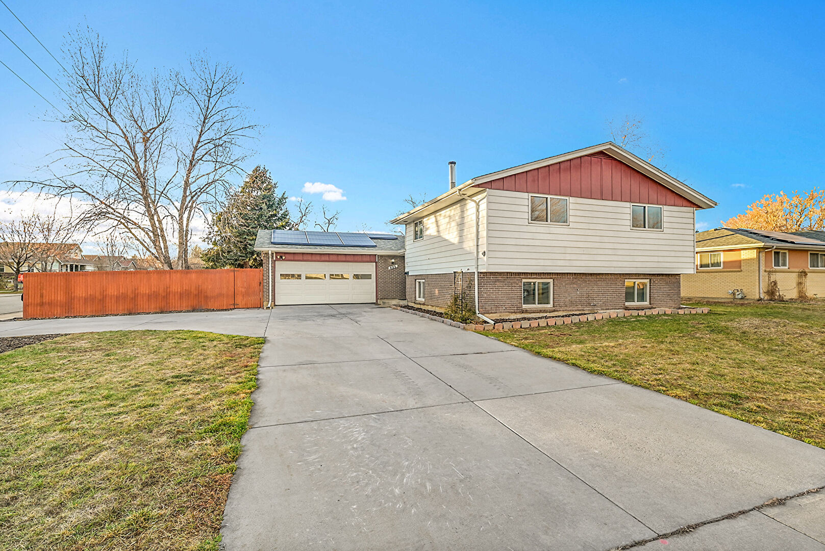 Front at 893 South Bermont Avenue, Lafayette, CO 80026, listed by Bobby Stier