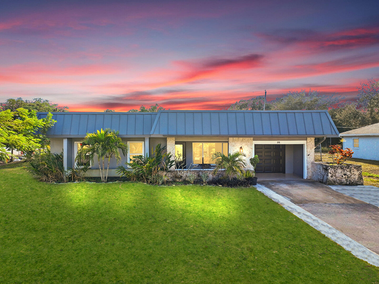 Front at 898 Southeast Evergreen Terrace, Port St. Lucie, FL 34983, listed by Jason M Coley