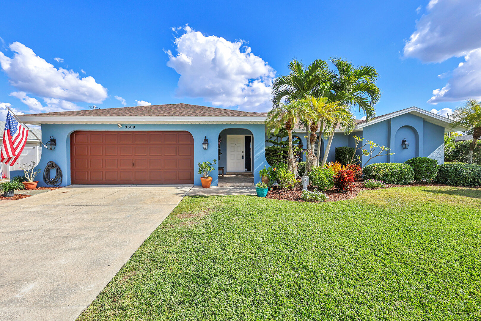 Front at 3609 Southeast 4th Avenue, Cape Coral, FL 33904, listed by Gidget Jackson, MLS ID: 2025026015
