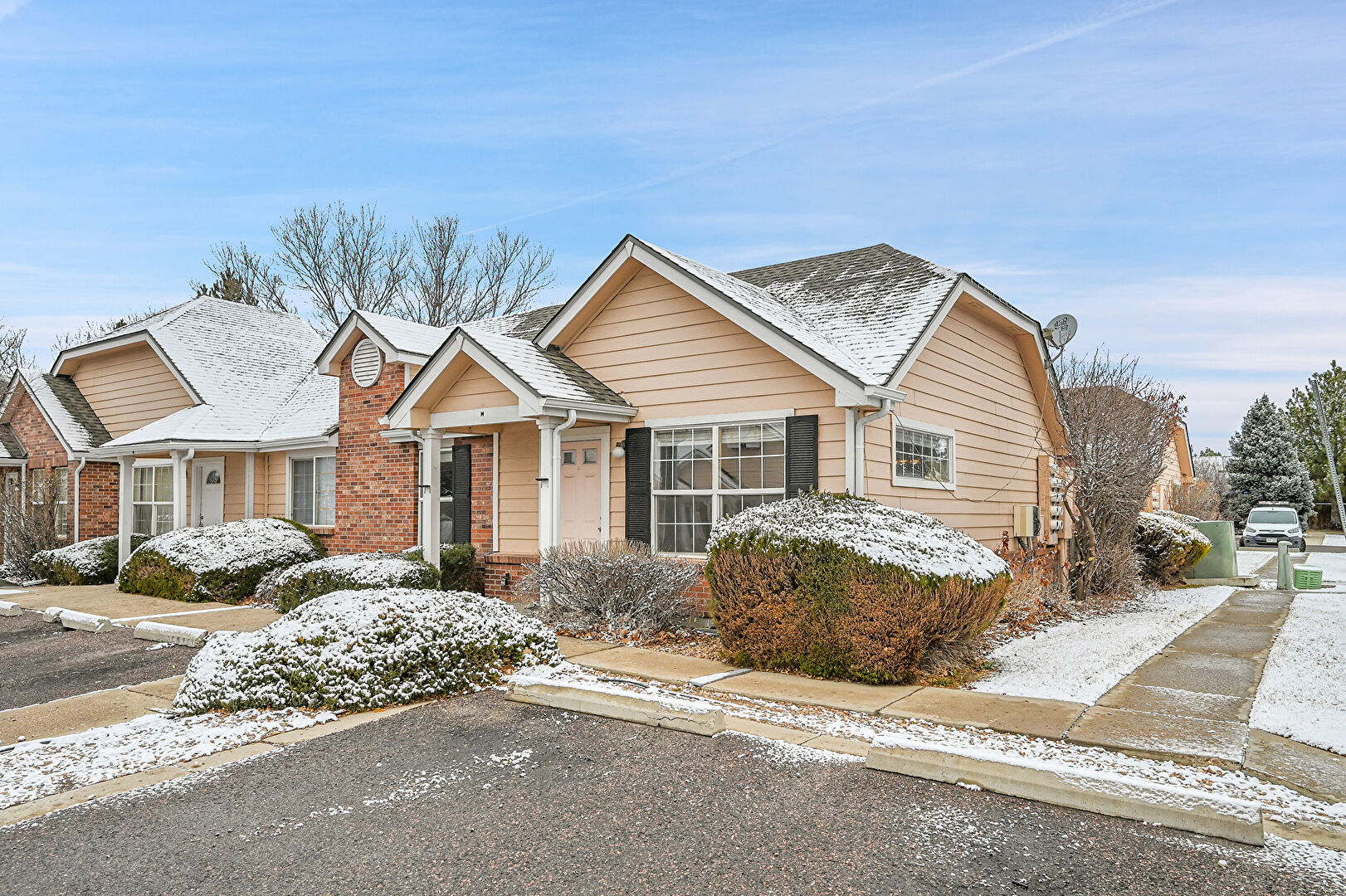 Front at 1738 Eagle Street unit H, Aurora, CO 80011, listed by Mandi Mullin