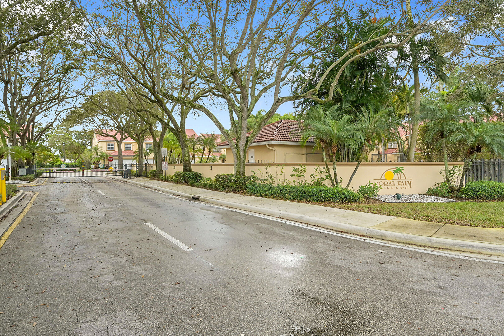 View at 9640 Royal Palm Boulevard, Coral Springs, FL 33065, listed by Chris Toomey, MLS ID: F10544983