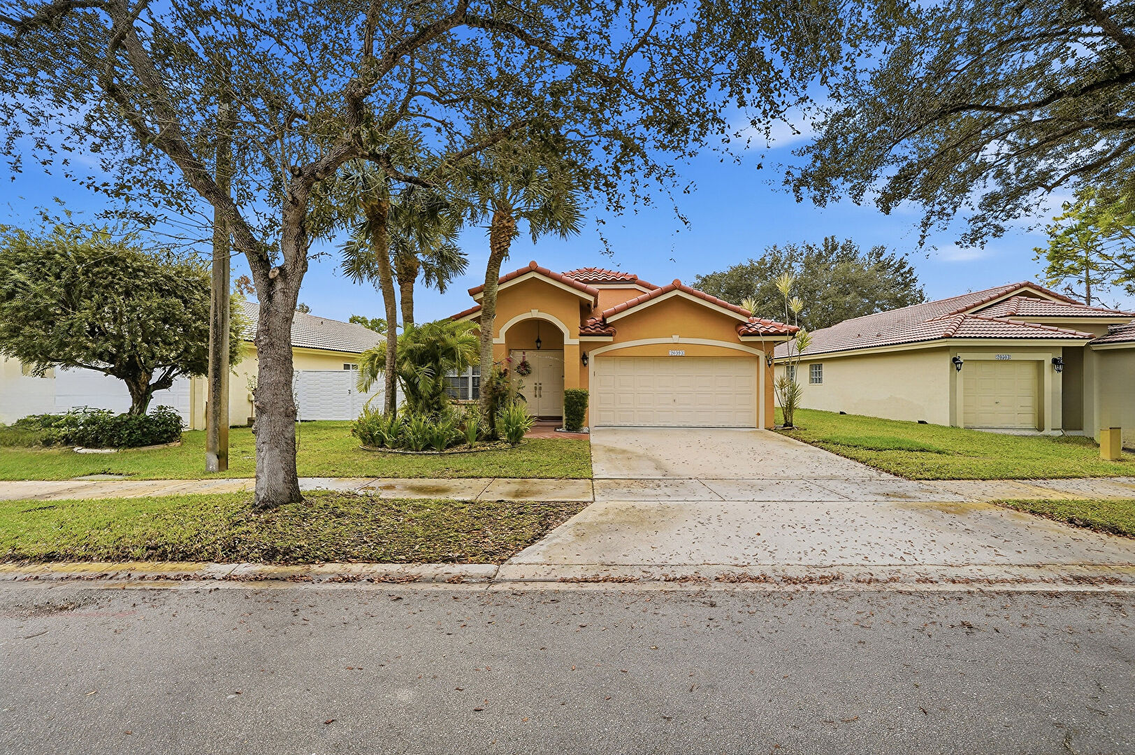 Front at 20494 Southwest 5th Street, Pembroke Pines, FL 33029, listed by Malaqui Geibel