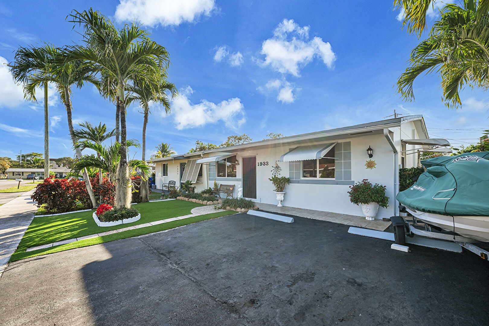 Front at 1933 Southwest 67th Ave, North Lauderdale, FL 33068, listed by Keith Weiner