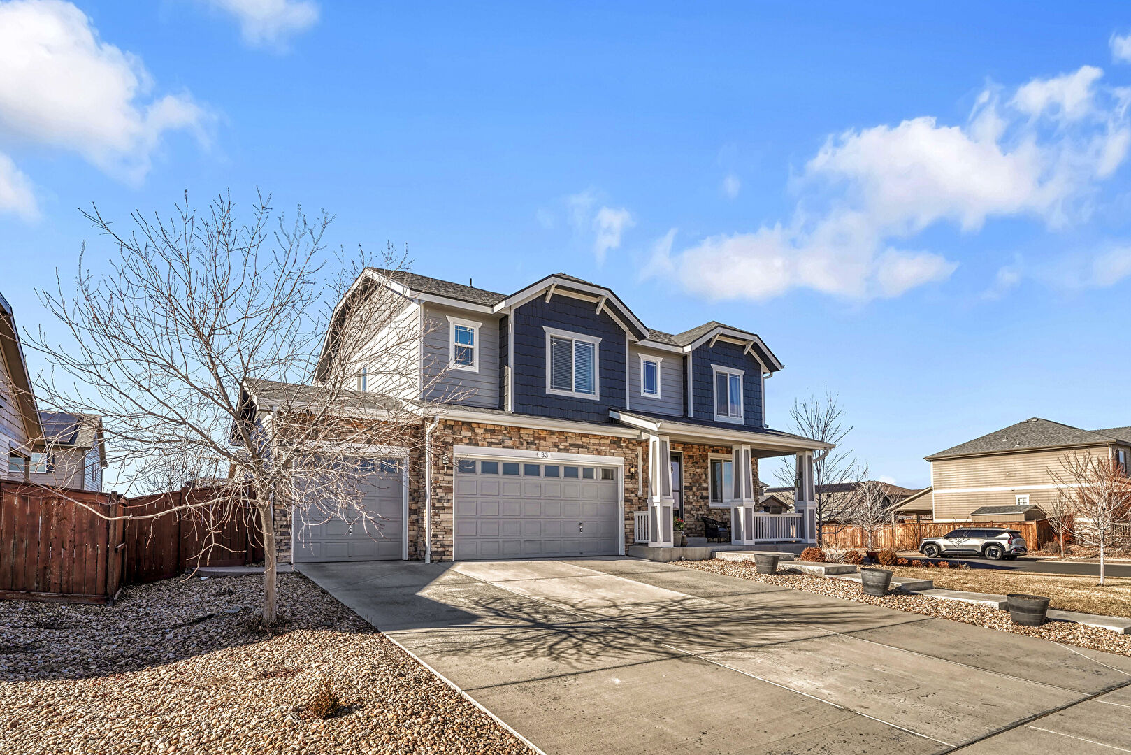 Front at 33 North Jamestown Way, Aurora, CO 80018, listed by Jazmin Flores-Salazar