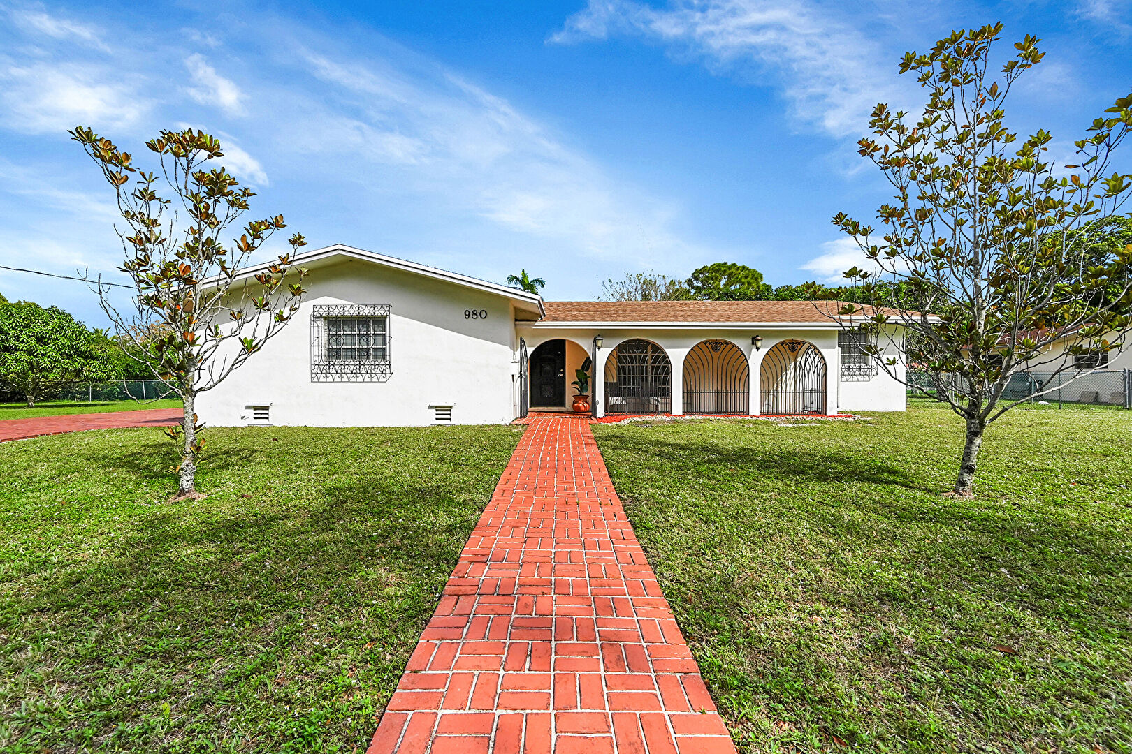 Front at 980 Renmar Drive, Plantation, FL 33317, listed by Luis Nunez