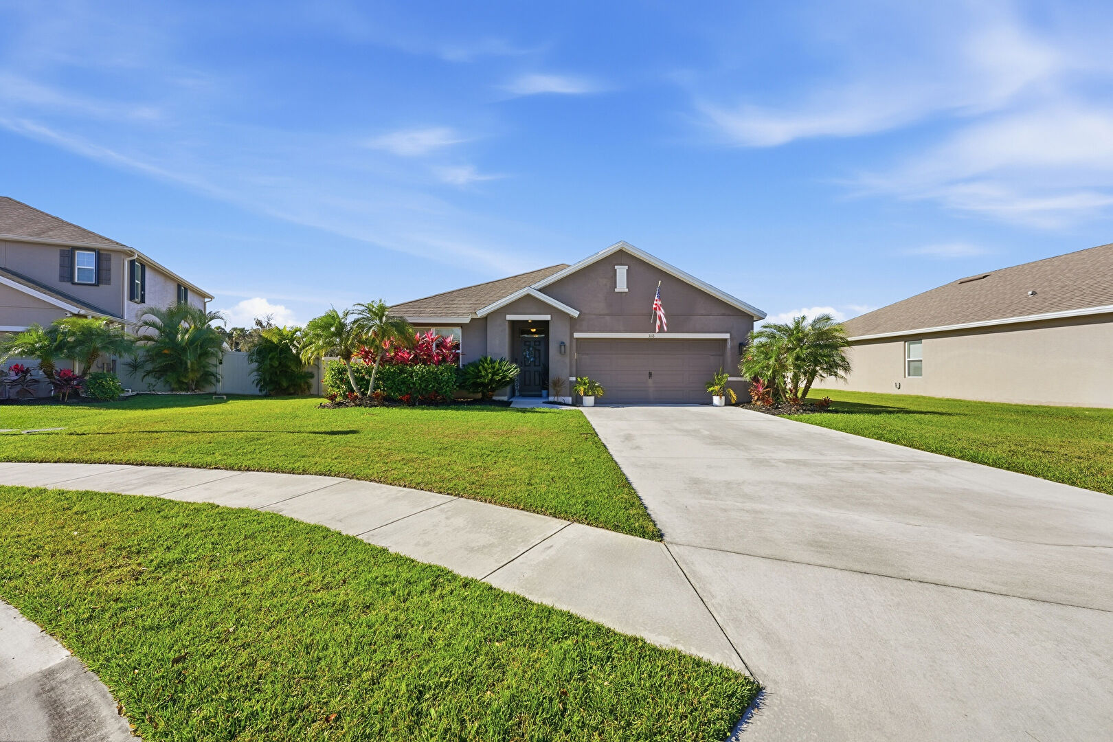 Front at 3113 Yellowstone Circle, Fort Pierce, FL 34945, listed by Kelley Bragg, PA