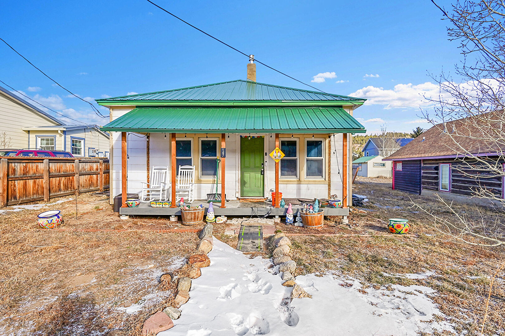 Front at 147 East 1st Street, Nederland, CO 80466, listed by Daniel Vollmer