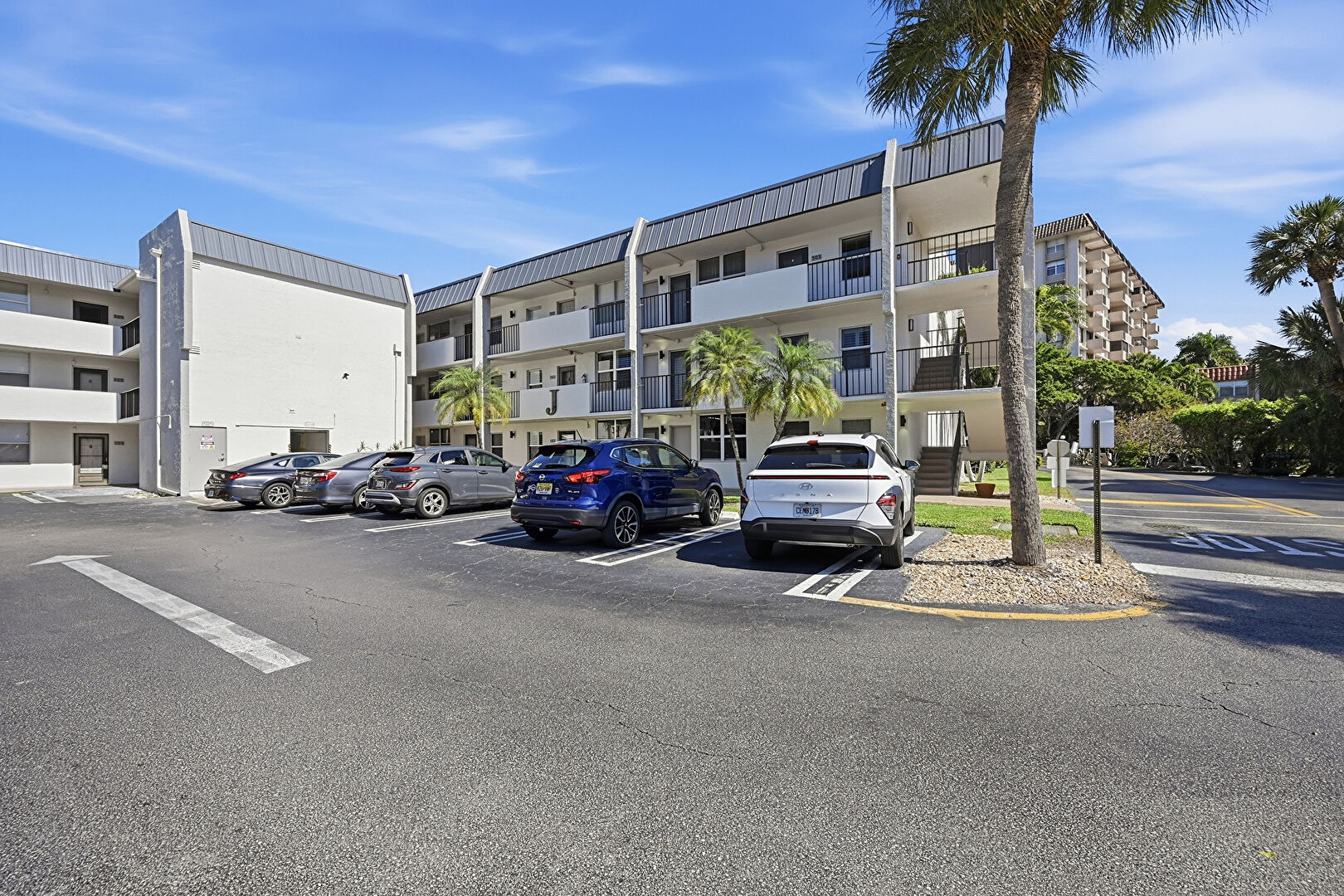 Front at 777 South Federal Highway, J202, Pompano Beach, FL 33062, listed by Darren Impemba, MLS ID: F10549352