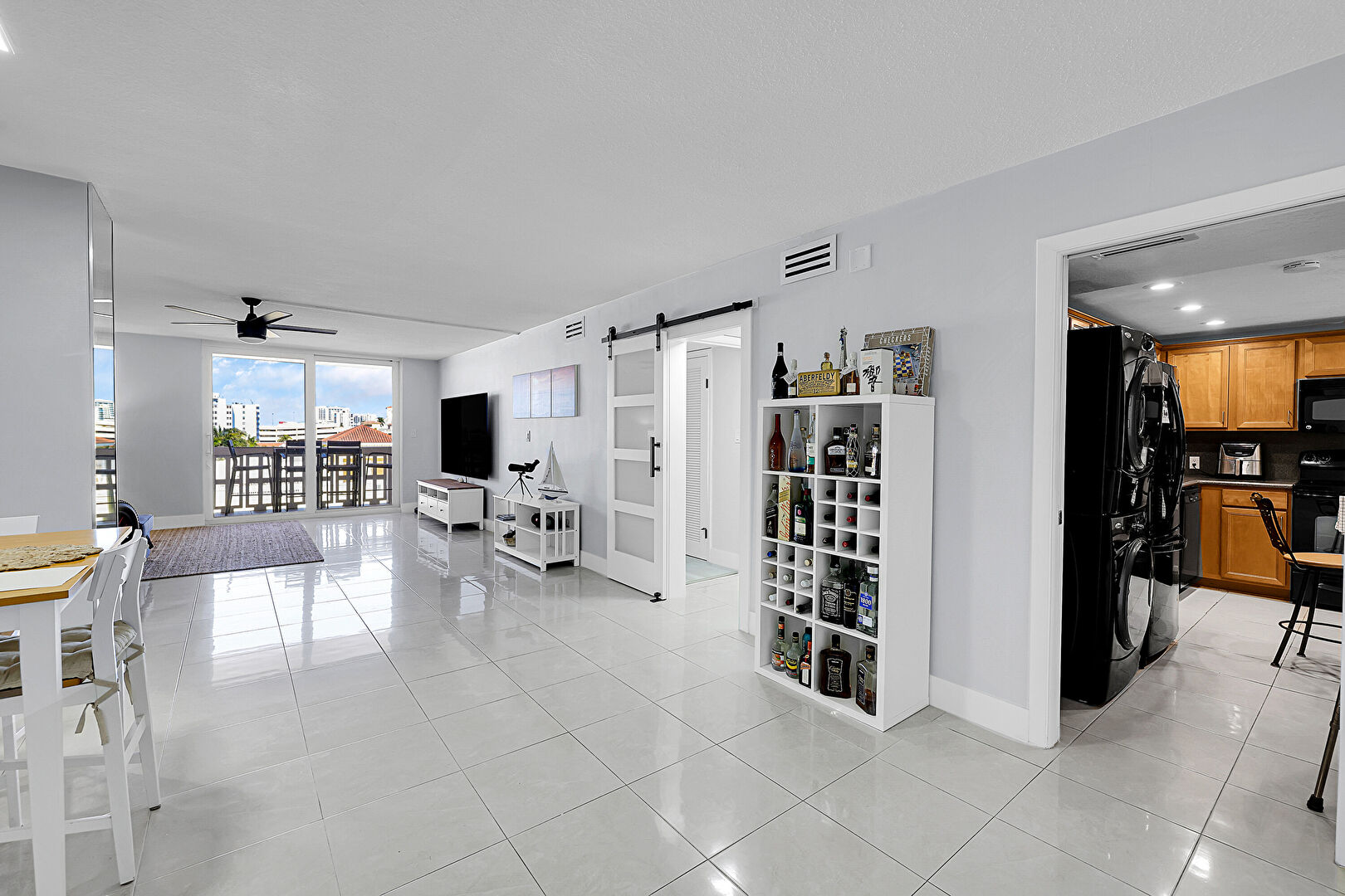 Living Room at 801 South Ocean Drive, 605, Hollywood, FL 33019, listed by Rachael Osburn