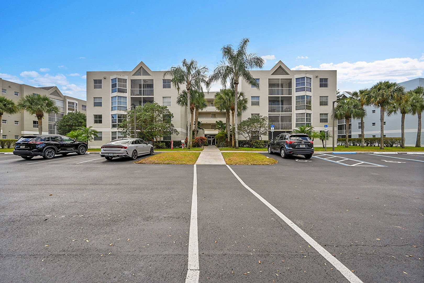 Front at 5936 Morningstar Circle Suite 104, Delray Beach, FL 33484, listed by Lori Bennett