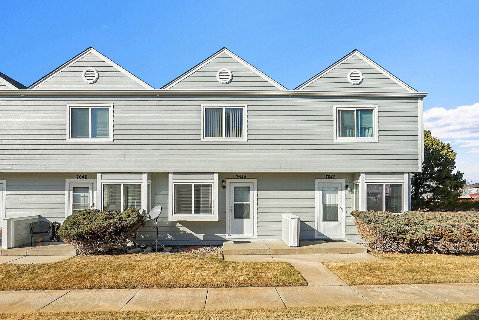 Front at 7644 Lexington Manor Drive, Colorado Springs, CO 80920, listed by Krisanne Young, MLS ID: 1912228