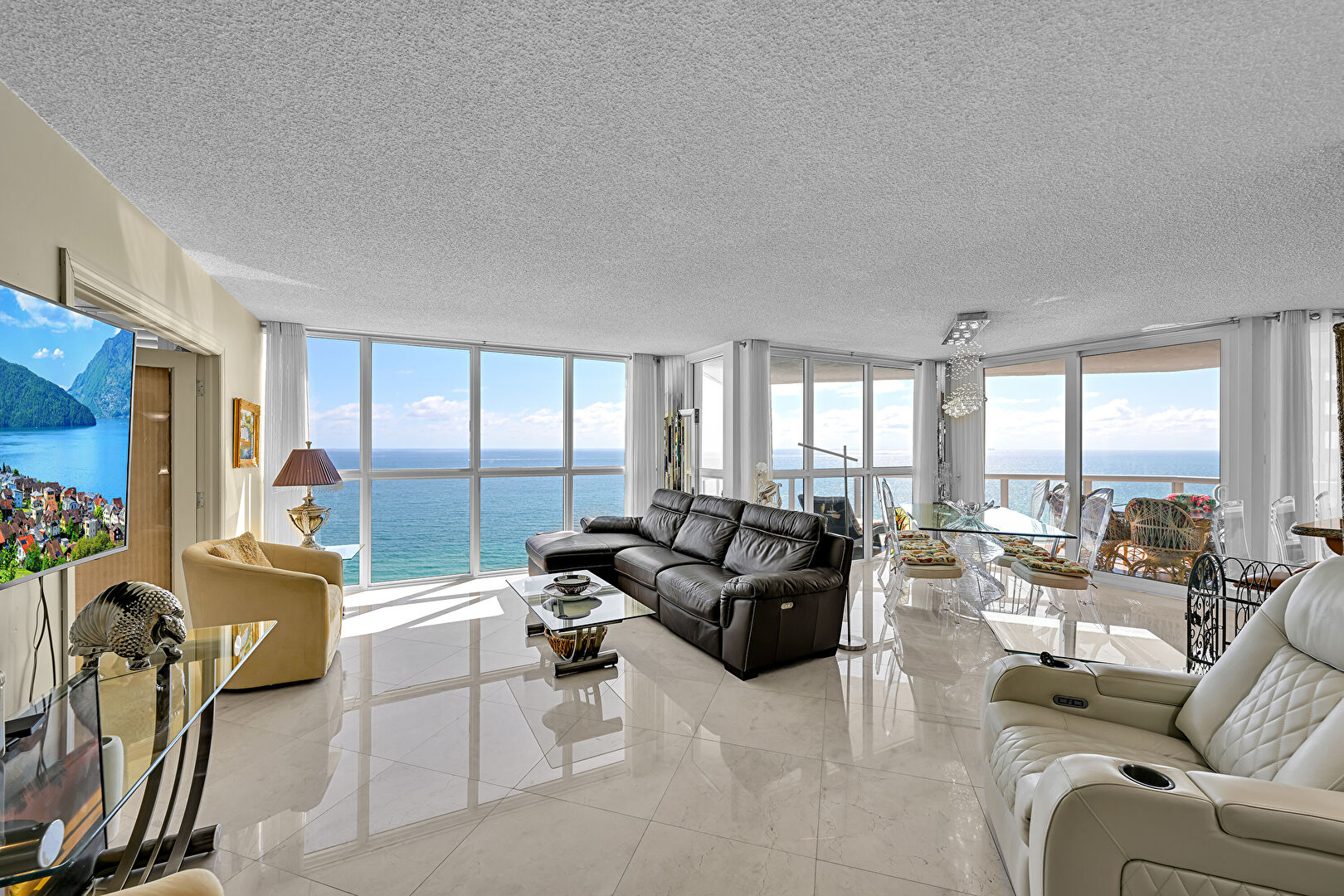 Living Room at 16425 Collins Avenue, unit 2011, Sunny Isles Beach, FL 33160, listed by Noam Manor