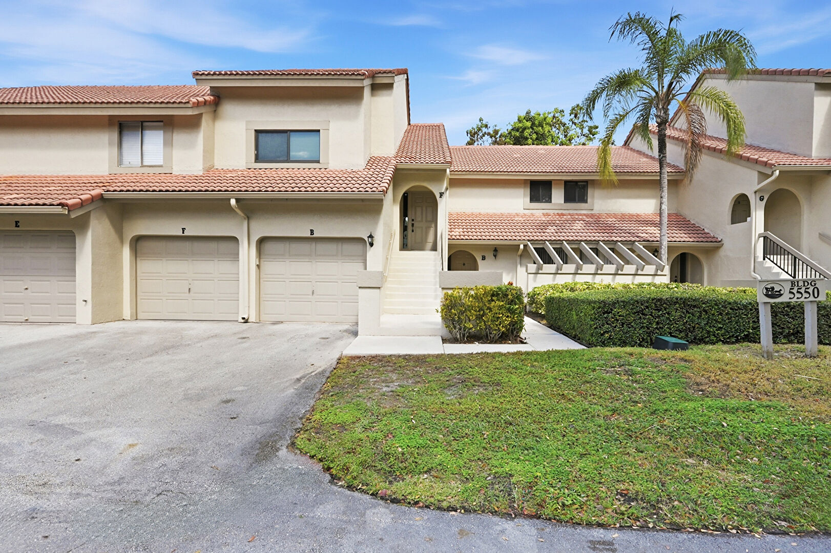 Front at 5550 Coach House Circle B, Boca Raton, FL 33486, listed by Valentino Polistena