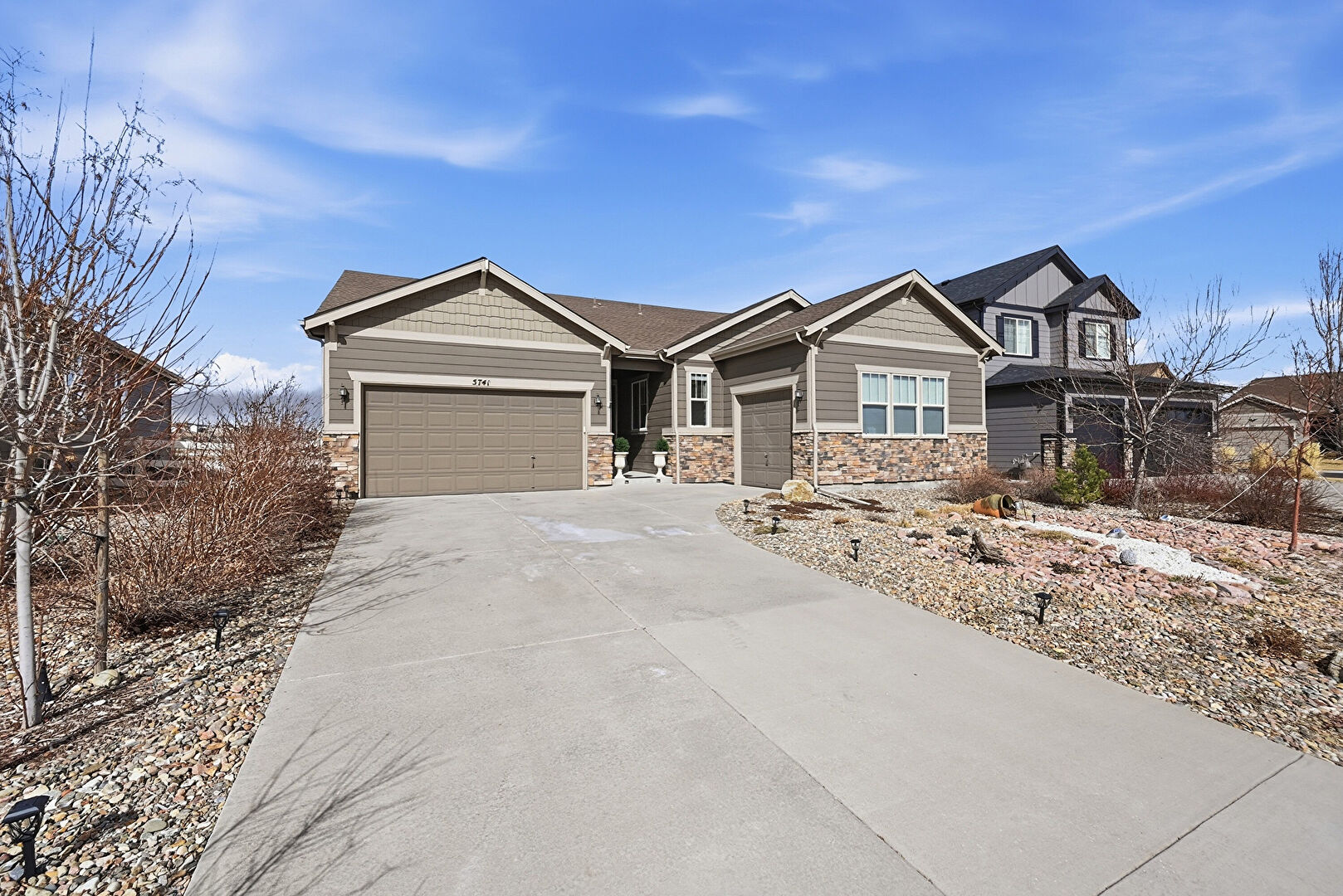 Front at 5741 Flat Rock Court, Castle Rock, CO 80104, listed by Jeni VanOrnum, MLS ID: 3610898