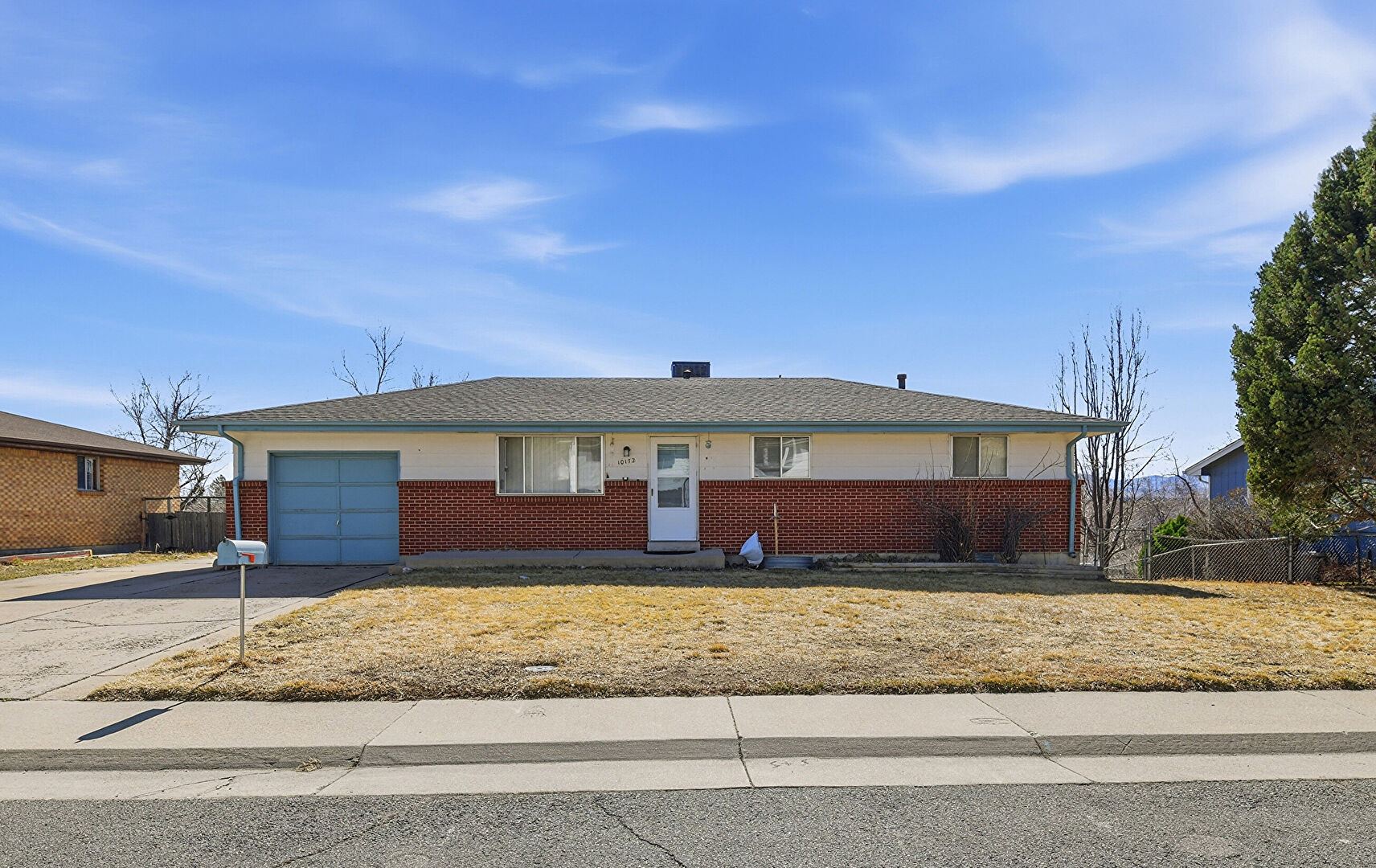Front at 10172 West 69th Avenue, Arvada, CO 80004, listed by Zachary Brown, MLS ID: 6566970