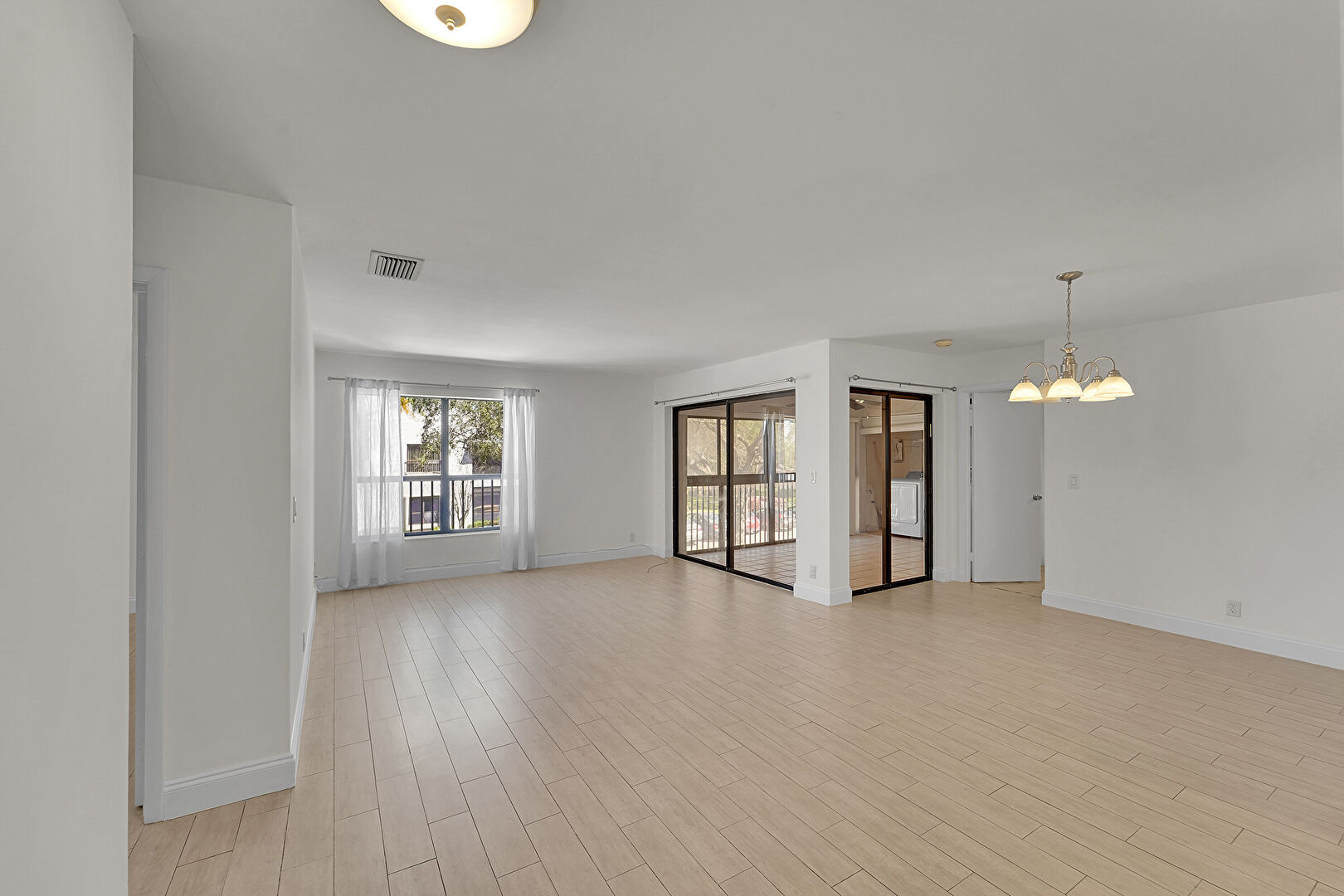 Entrance Foyer at 3529 Northwest 35th Street, Coconut Creek, FL 33066, listed by Laura Sanders, MLS ID: F10554520