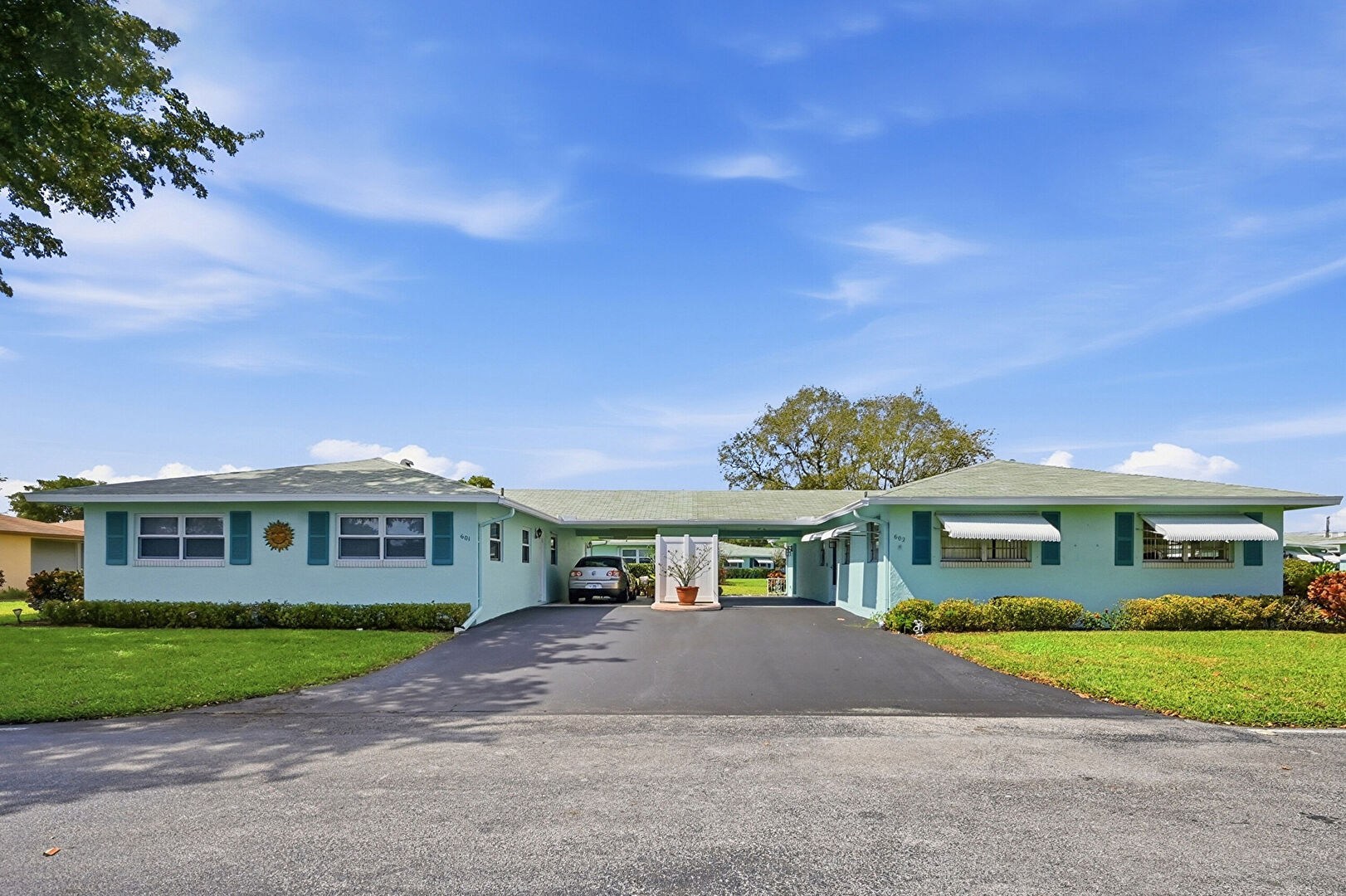 Front at 602 Hummingbird Lane, Delray Beach, FL 33445, listed by David Barbour