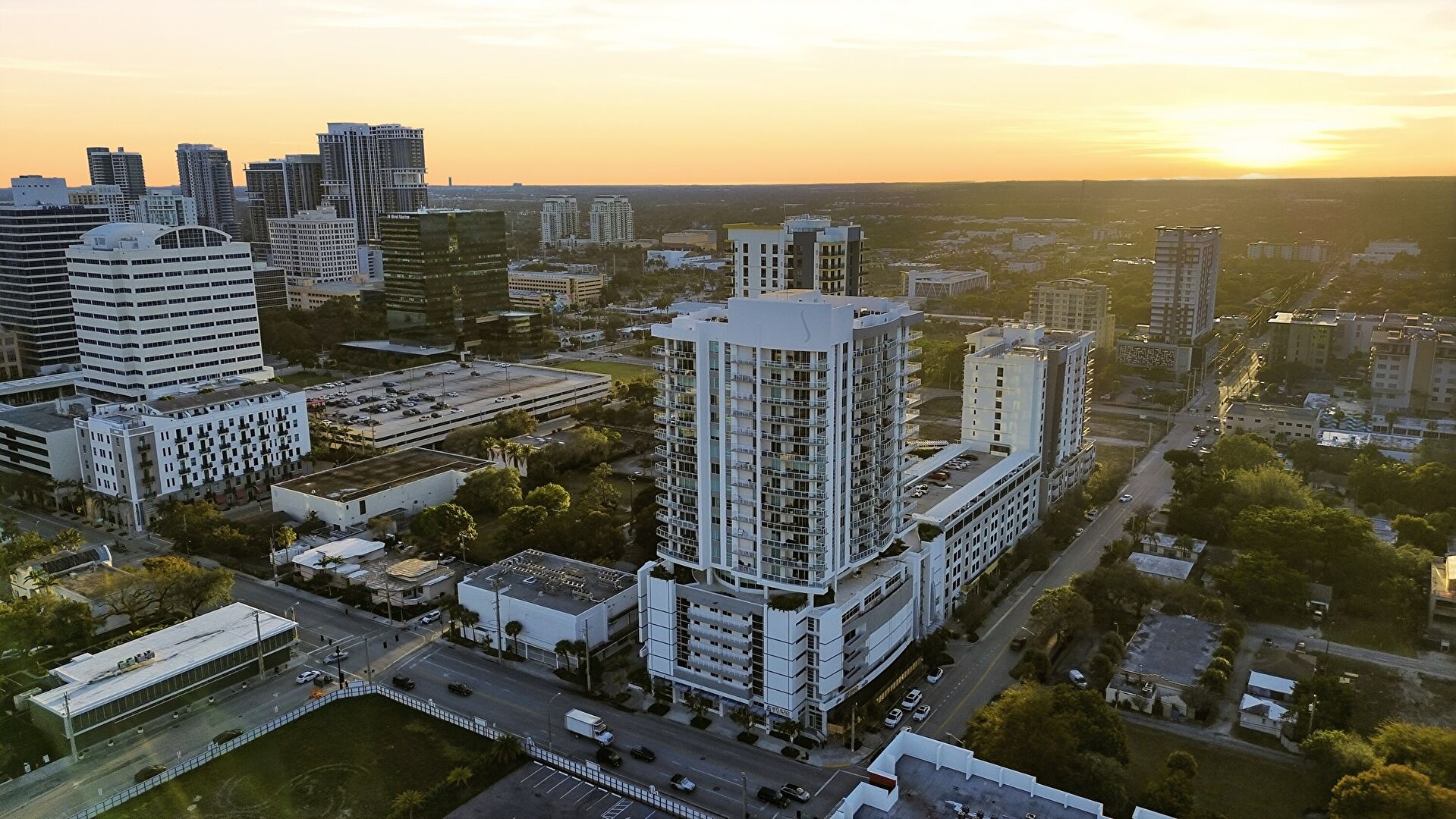 Aerial View at 315 Northeast 3rd Avenue, 1006, Fort Lauderdale, FL 33301, listed by Kenny Silverman, MLS ID: F10555470