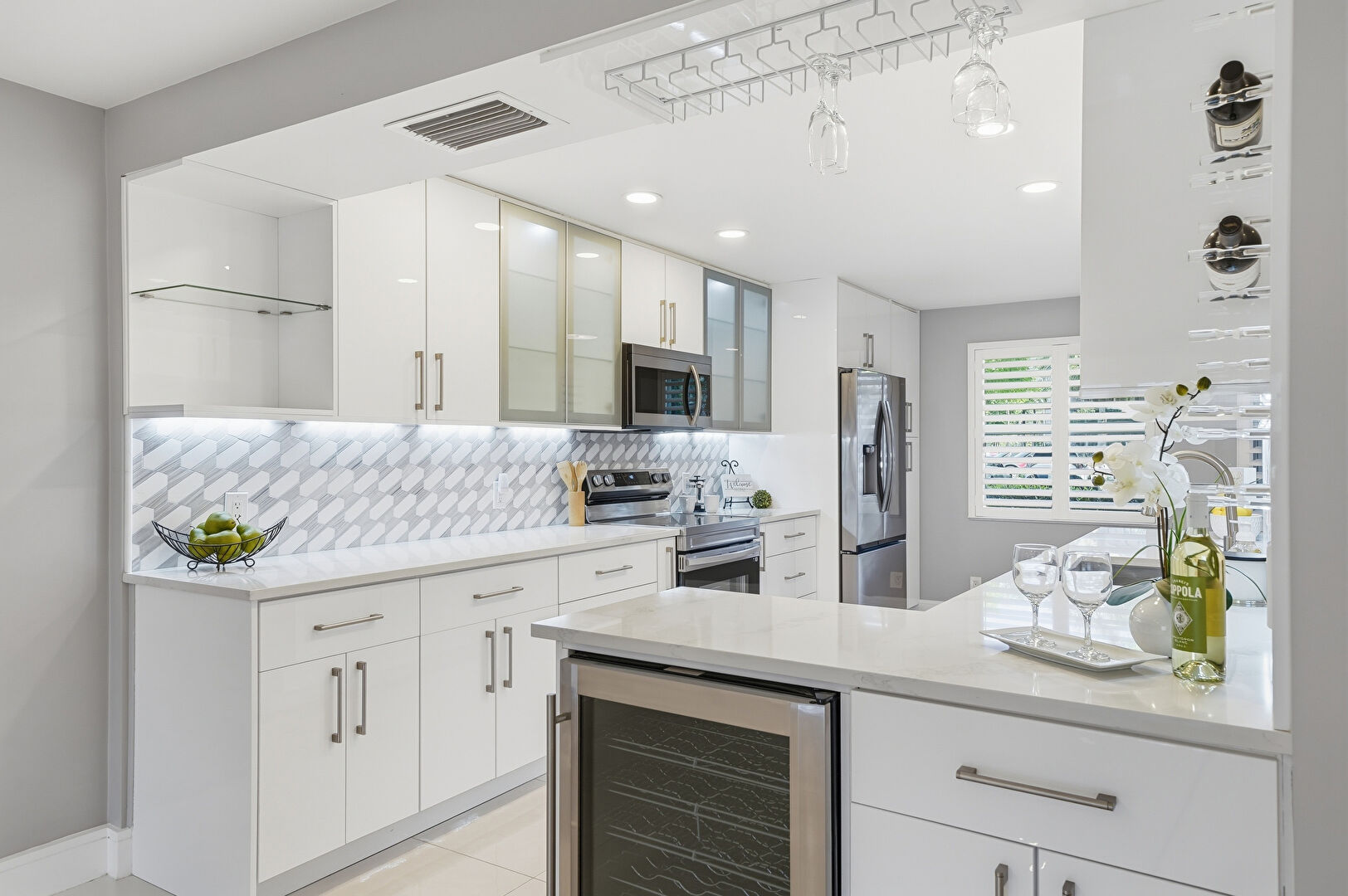 Kitchen at 1701 Andros Isle, Coconut Creek, FL 33066, listed by Christy Torisk, MLS ID: B26005963