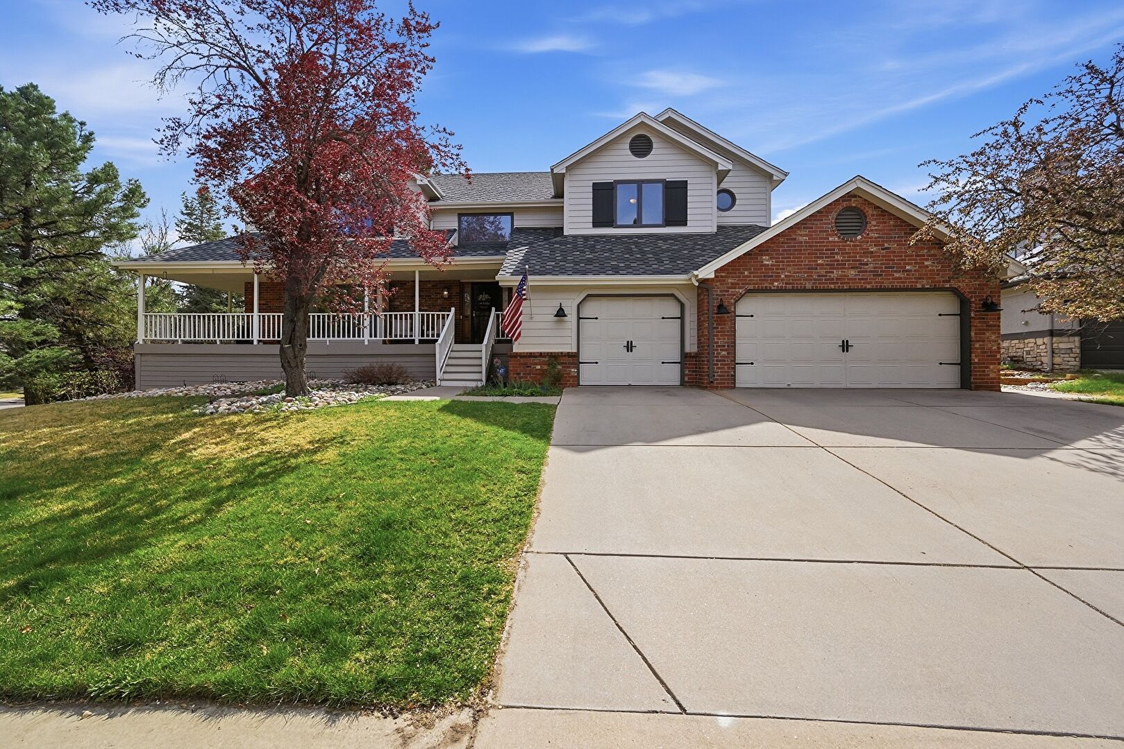Front at 2446 Glenhaven Drive, Littleton, CO 80126, listed by Jason Reed
