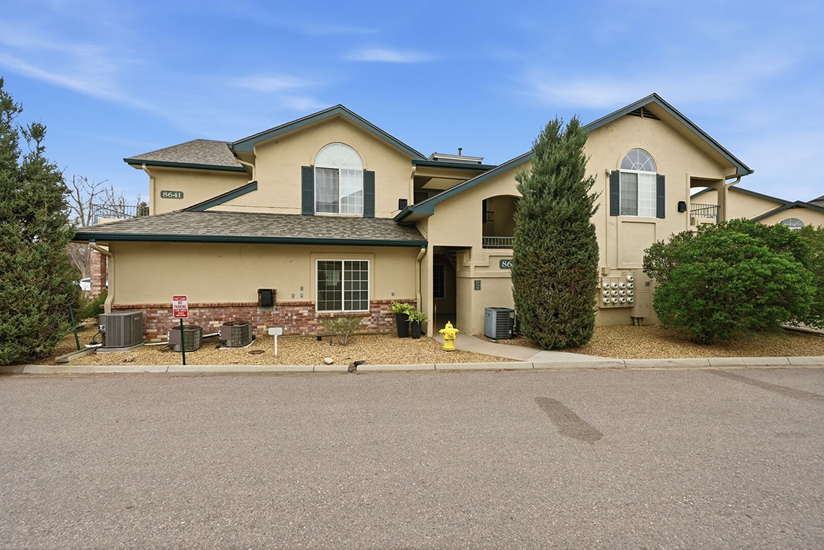 Front at 8641 East Dry Creek Road, #511, Centennial, CO 80112, listed by Nate Biggs